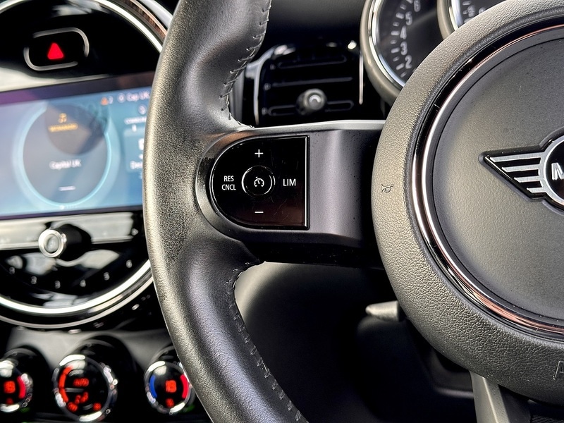 Used MINI Convertible 2021 for sale - 76836641: Photo 41