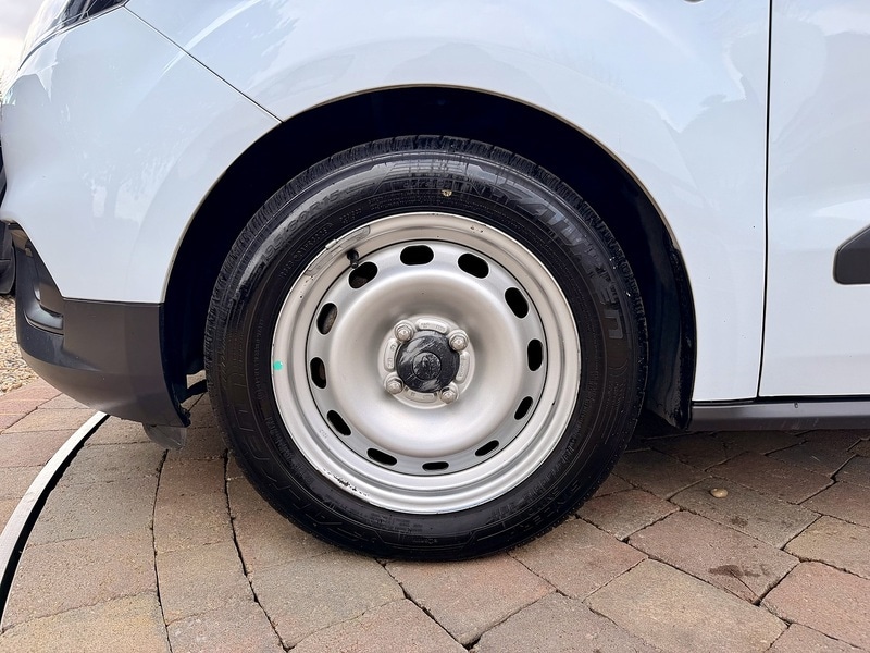 Used Ford Transit Courier 2023 for sale - 77906049: Photo 10