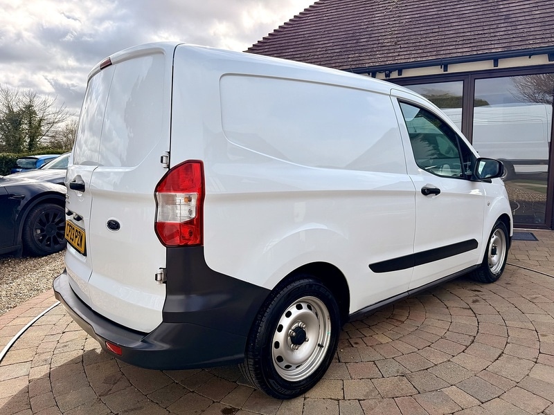 Used Ford Transit Courier 2023 for sale - 77906049: Photo 16