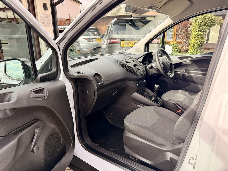 Used Ford Transit Courier 2023 for sale - 77906049: Photo 23