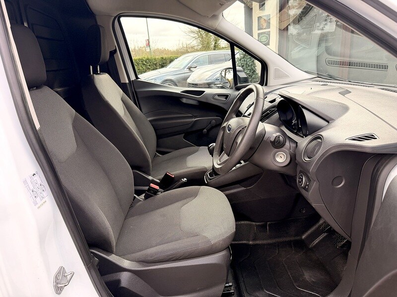 Used Ford Transit Courier 2023 for sale - 77906049: Photo 30