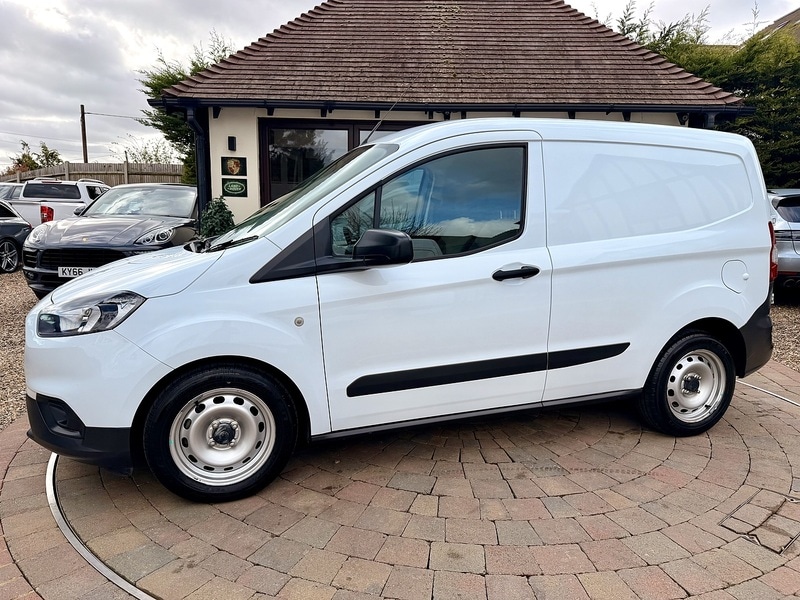 Used Ford Transit Courier 2023 for sale - 77906049: Photo 9