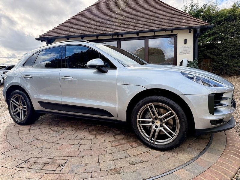 Used Porsche Macan 2019 for sale - 77655755: Photo 2