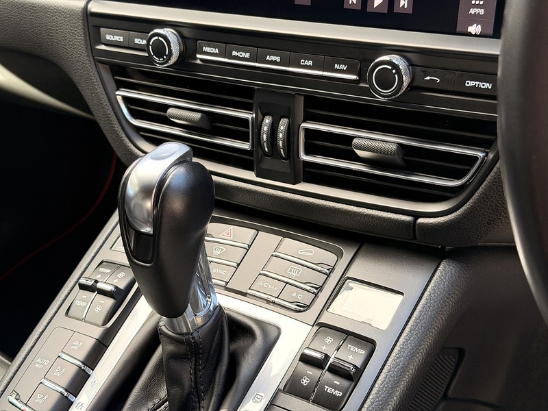 Used Porsche Macan 2019 for sale - 77655755: Photo 61