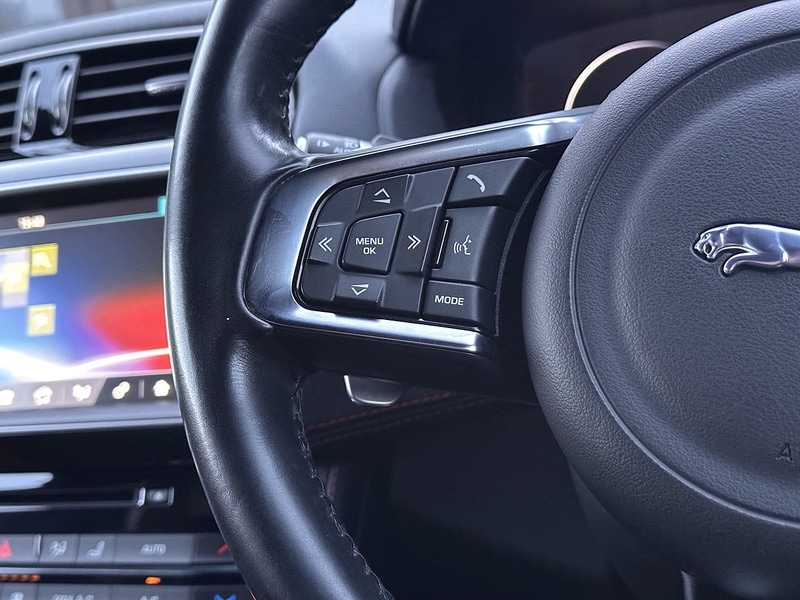 Used Jaguar F-Pace 2016 for sale - 77014661: Photo 40