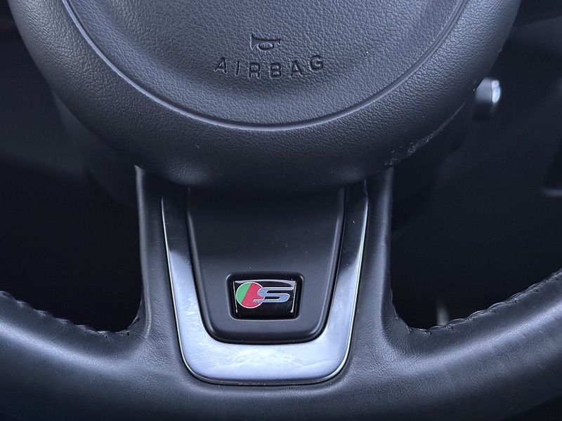 Used Jaguar F-Pace 2016 for sale - 77014661: Photo 42