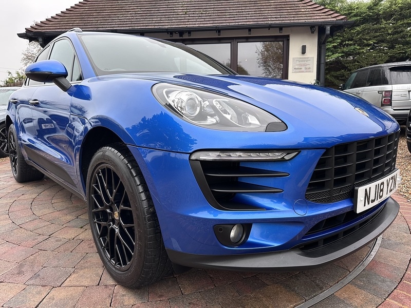 Used Porsche Macan 2018 for sale - 76599933: Photo 1