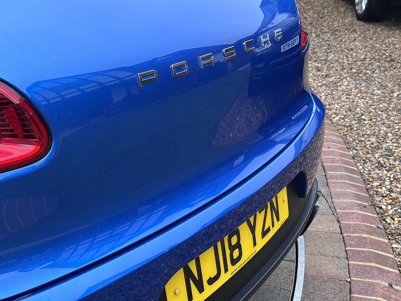 Used Porsche Macan 2018 for sale - 76599933: Photo 14