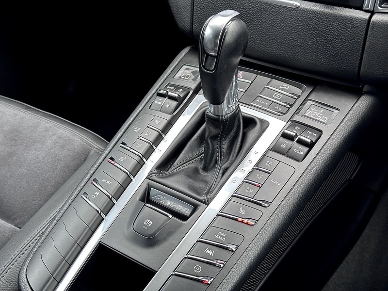 Used Porsche Macan 2018 for sale - 76599933: Photo 35