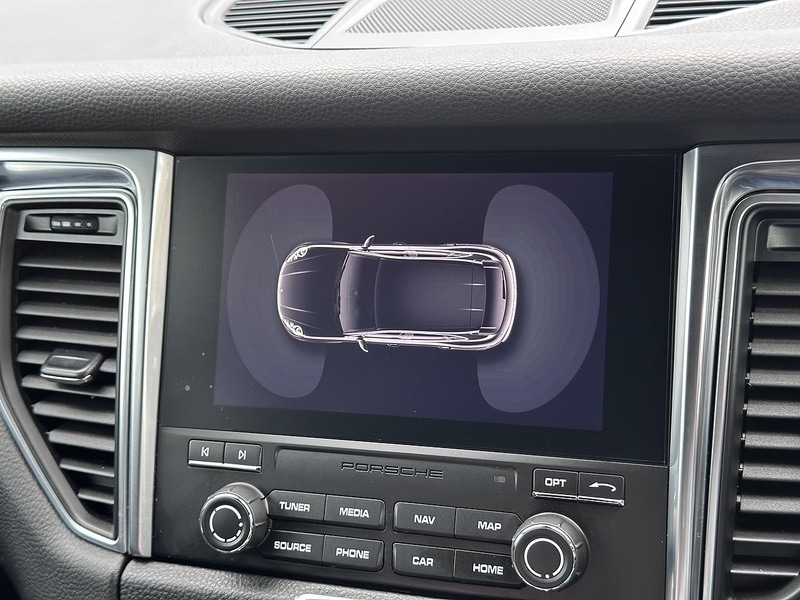 Used Porsche Macan 2018 for sale - 76599933: Photo 41