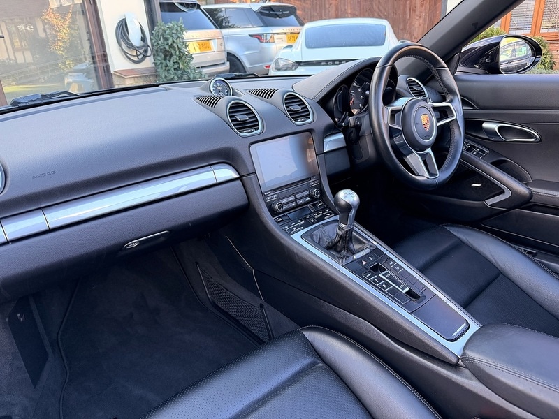 Used Porsche Boxster 2017 for sale - 77572413: Photo 29