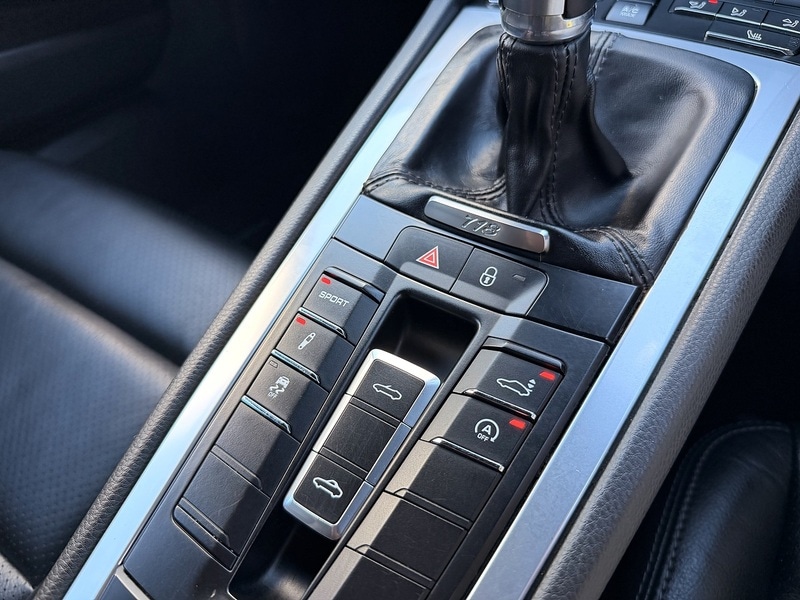 Used Porsche Boxster 2017 for sale - 77572413: Photo 36