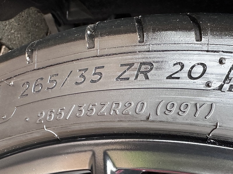 Used Porsche Cayman 2019 for sale - 76686821: Photo 10