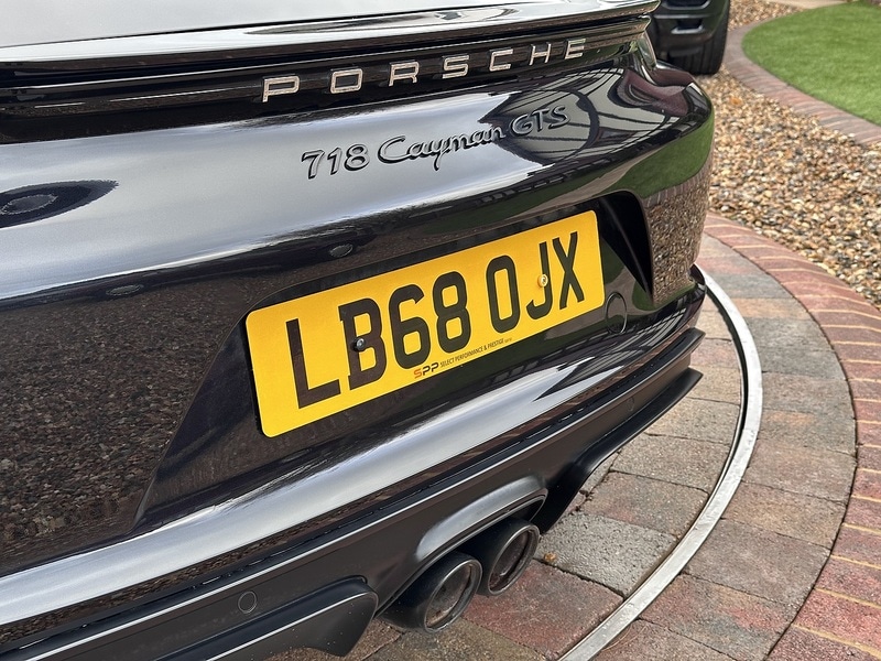 Used Porsche Cayman 2019 for sale - 76686821: Photo 13