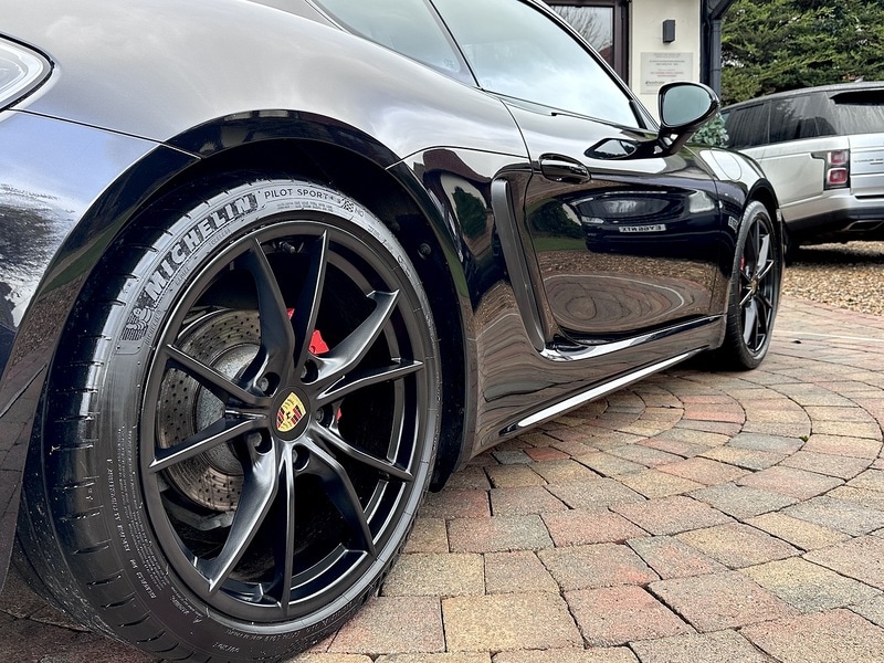 Used Porsche Cayman 2019 for sale - 76686821: Photo 15