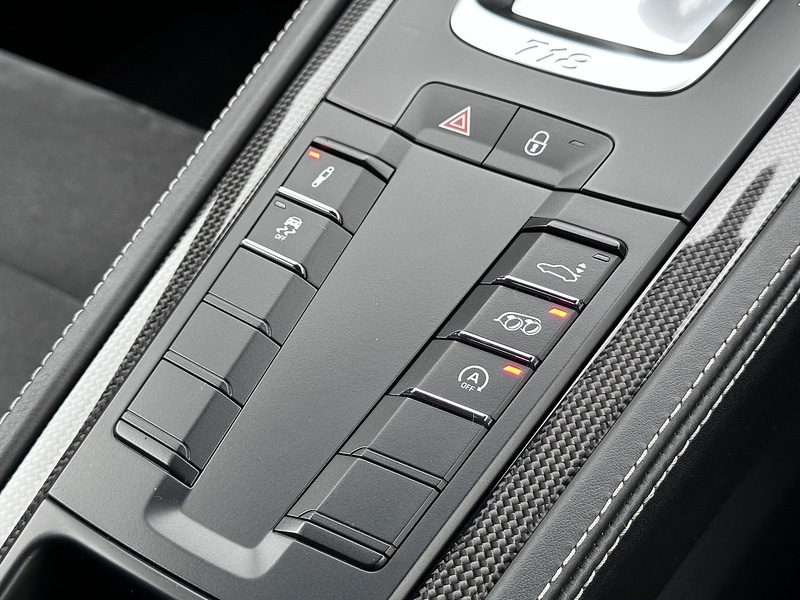 Used Porsche Cayman 2019 for sale - 76686821: Photo 44