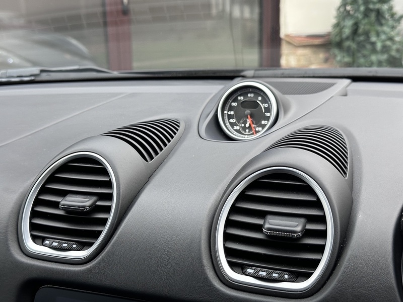 Used Porsche Cayman 2019 for sale - 76686821: Photo 48