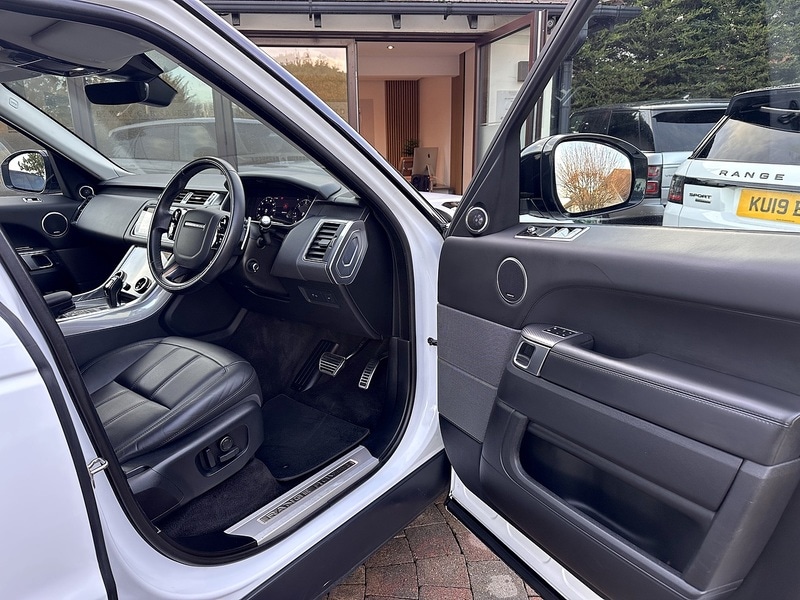 Used Land Rover Range Rover Sport 2019 for sale - 77227963: Photo 30