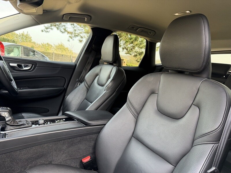 Used Volvo XC60 2020 for sale - 77968004: Photo 24