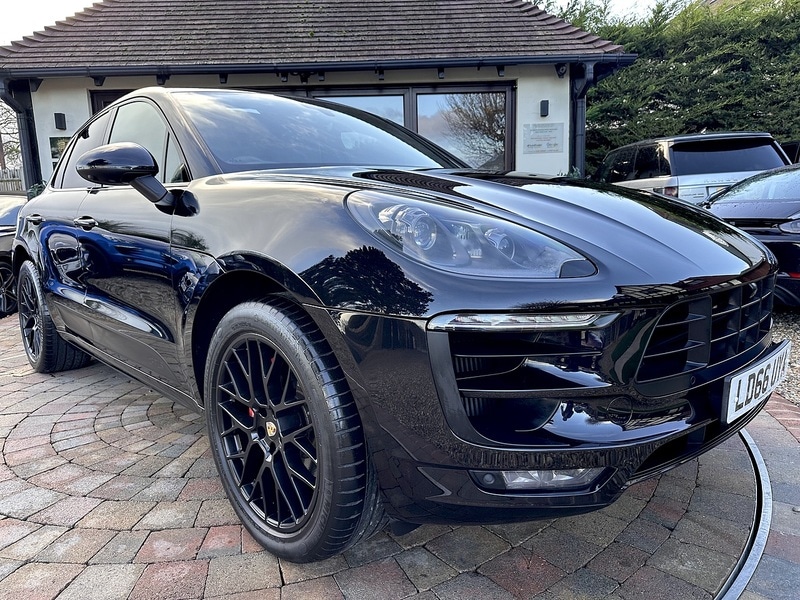 Used Porsche Macan 2016 for sale - 76784573: Photo 1