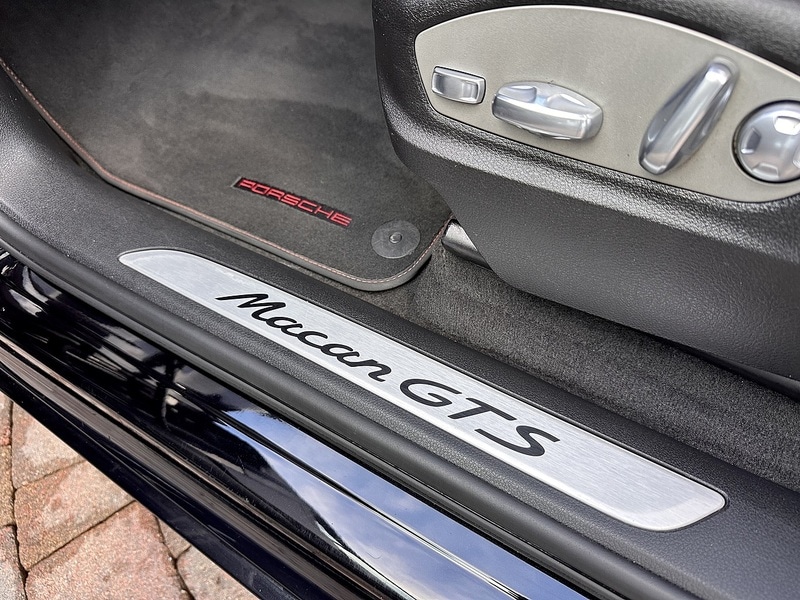 Used Porsche Macan 2016 for sale - 76784573: Photo 31