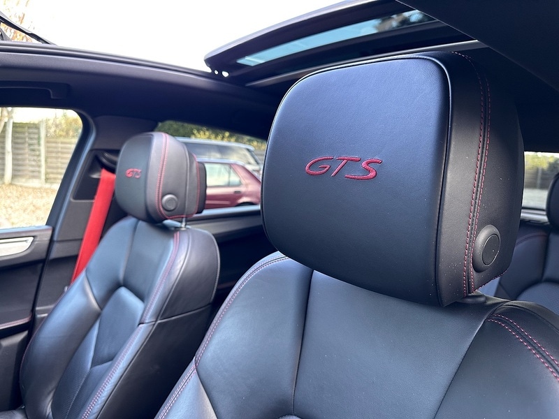 Used Porsche Macan 2016 for sale - 76784573: Photo 33