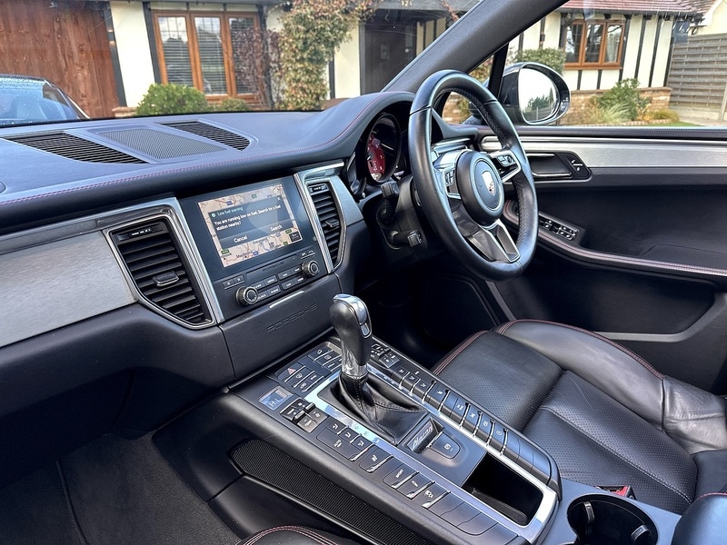 Used Porsche Macan 2016 for sale - 76784573: Photo 35