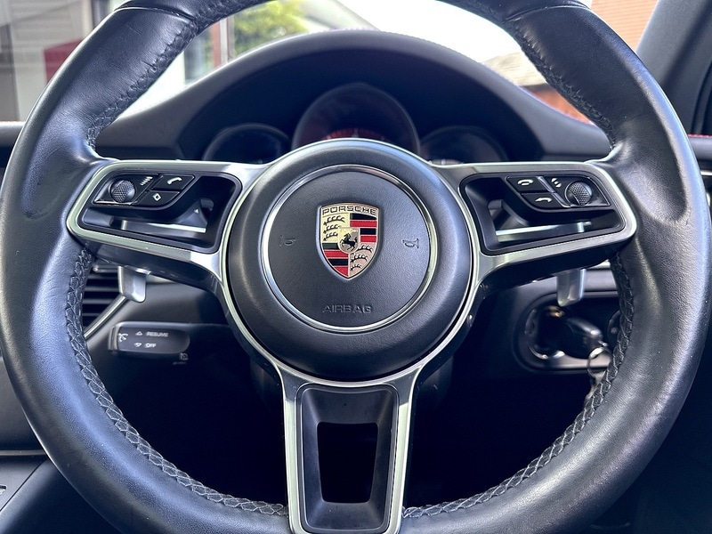 Used Porsche Macan 2016 for sale - 76784573: Photo 52