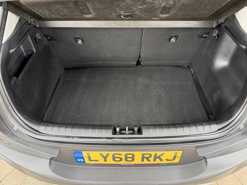 Used Kia Stonic 2019 for sale - 78083640: Photo 13