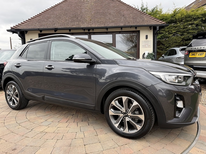 Used Kia Stonic 2019 for sale - 78083640: Photo 2