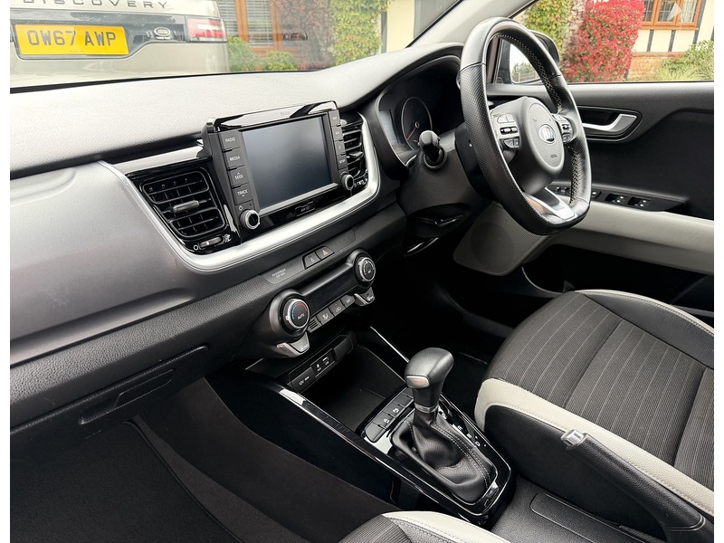 Used Kia Stonic 2019 for sale - 78083640: Photo 21