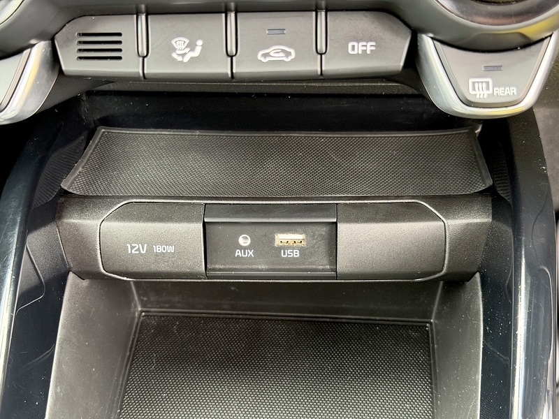 Used Kia Stonic 2019 for sale - 78083640: Photo 31