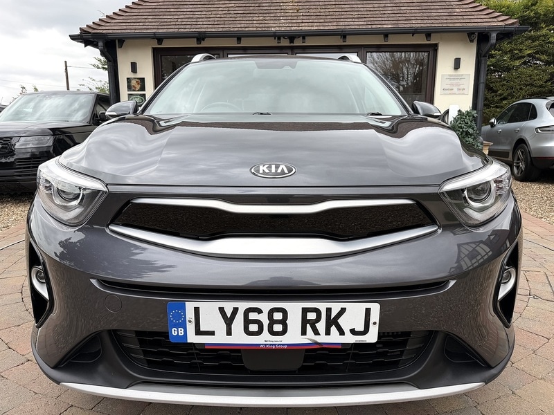 Used Kia Stonic 2019 for sale - 78083640: Photo 4