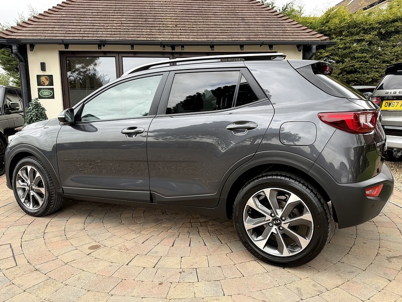 Used Kia Stonic 2019 for sale - 78083640: Photo 6