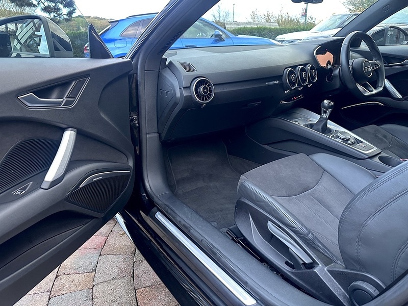 Used Audi TT 2015 for sale - 76430508: Photo 12