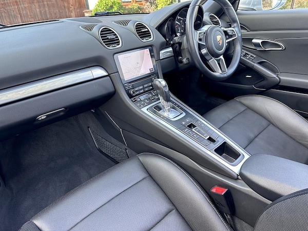 Used Porsche Boxster 2017 for sale - 76210926: Photo 25
