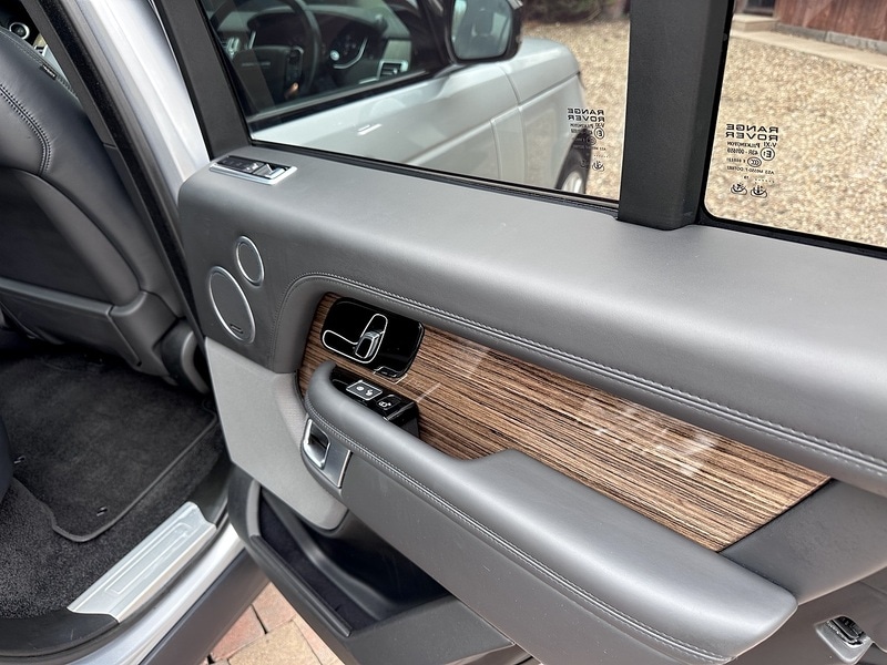 Used Land Rover Range Rover 2020 for sale - 76232358: Photo 26