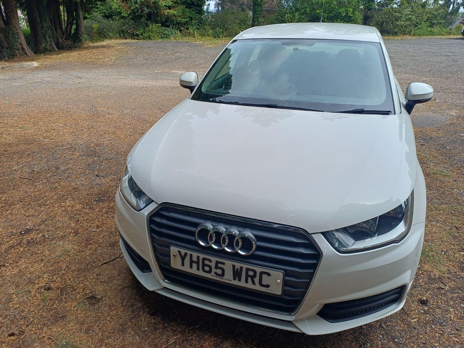 Used Audi A1 2015 for sale - 77464904: Photo 2