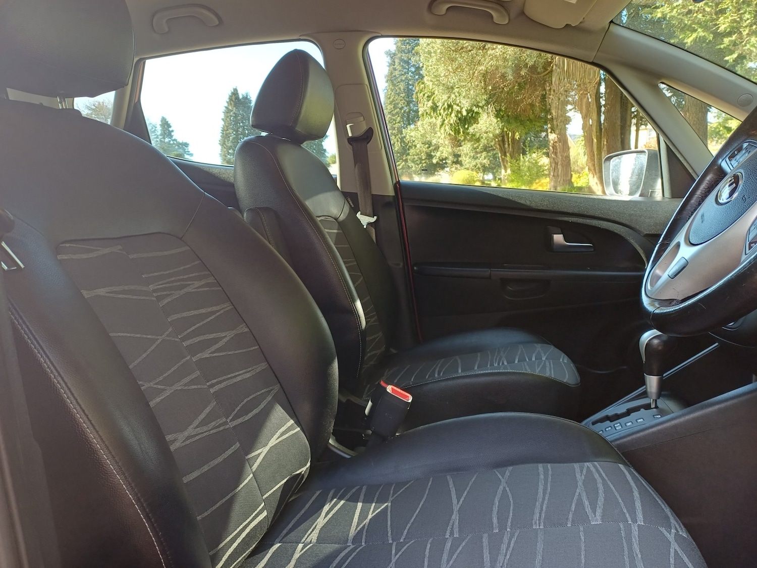 Used Kia Venga 2015 for sale - 78053311: Photo 10