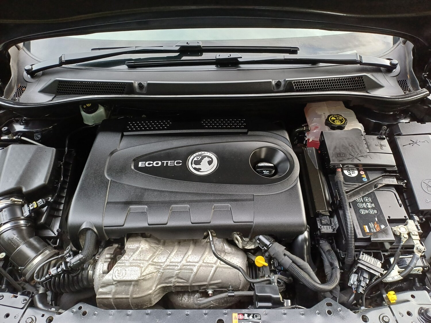 Used Vauxhall Cascada 2015 for sale - 76656004: Photo 10