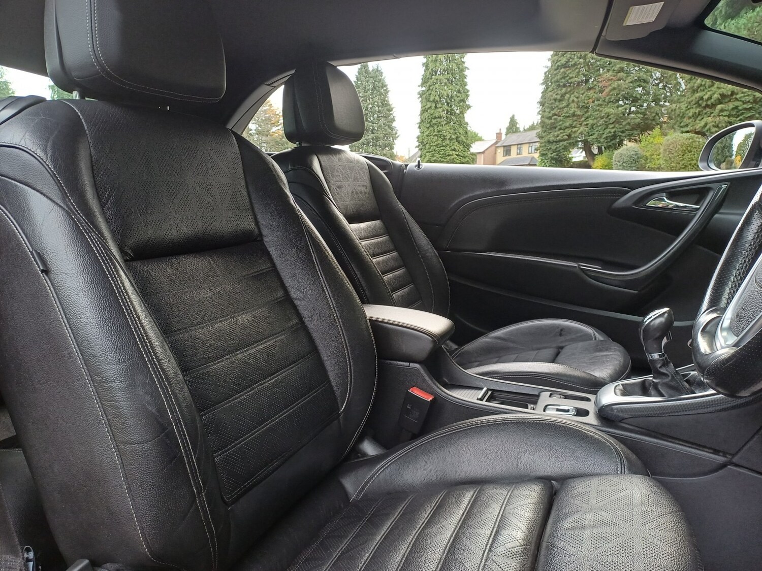 Used Vauxhall Cascada 2015 for sale - 76656004: Photo 24