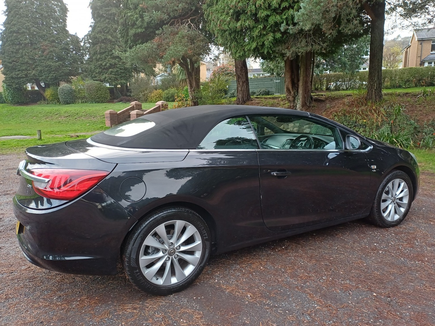 Used Vauxhall Cascada 2015 for sale - 76656004: Photo 4