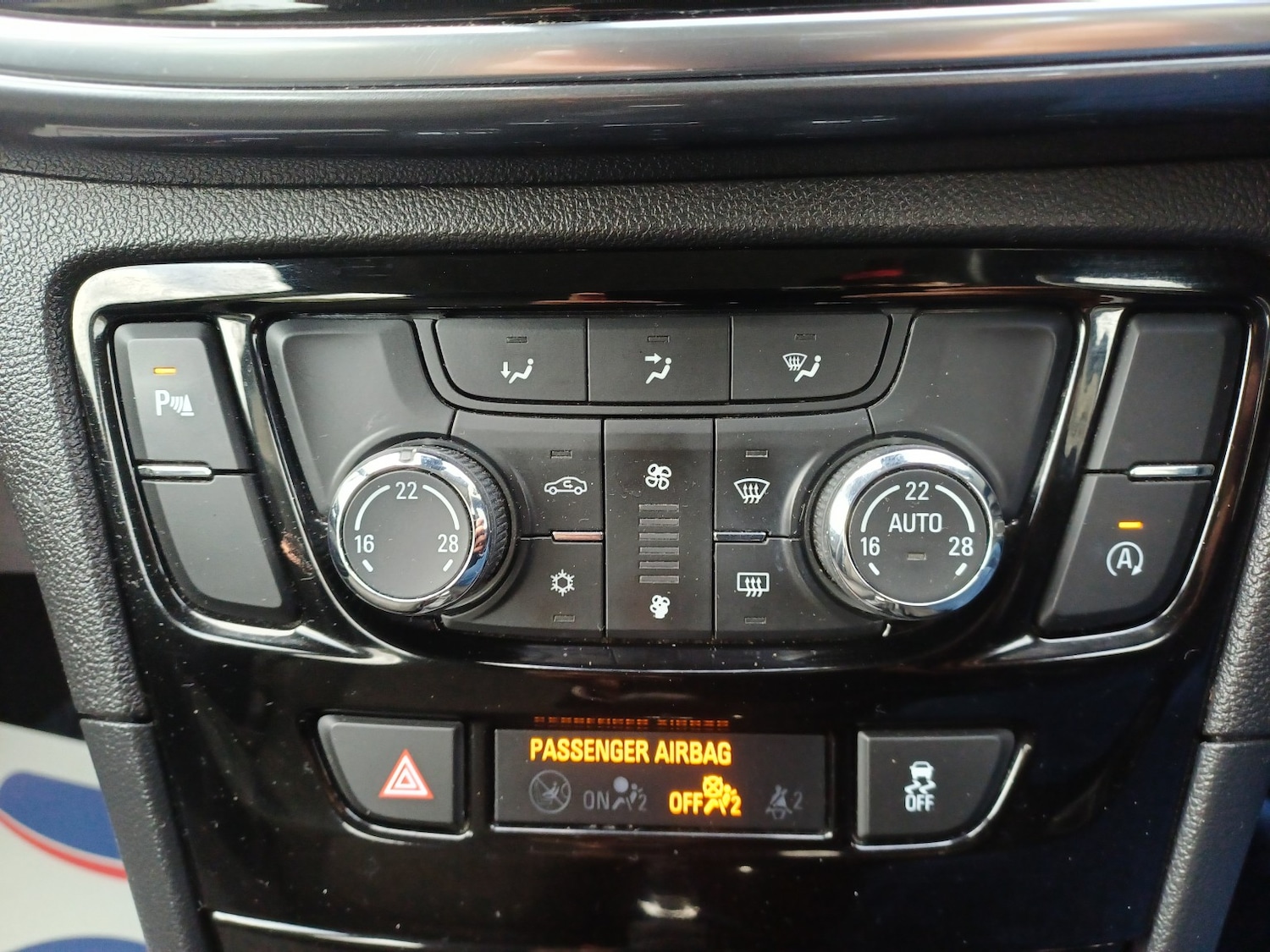 Used Vauxhall Mokka X 2017 for sale - 76656281: Photo 19