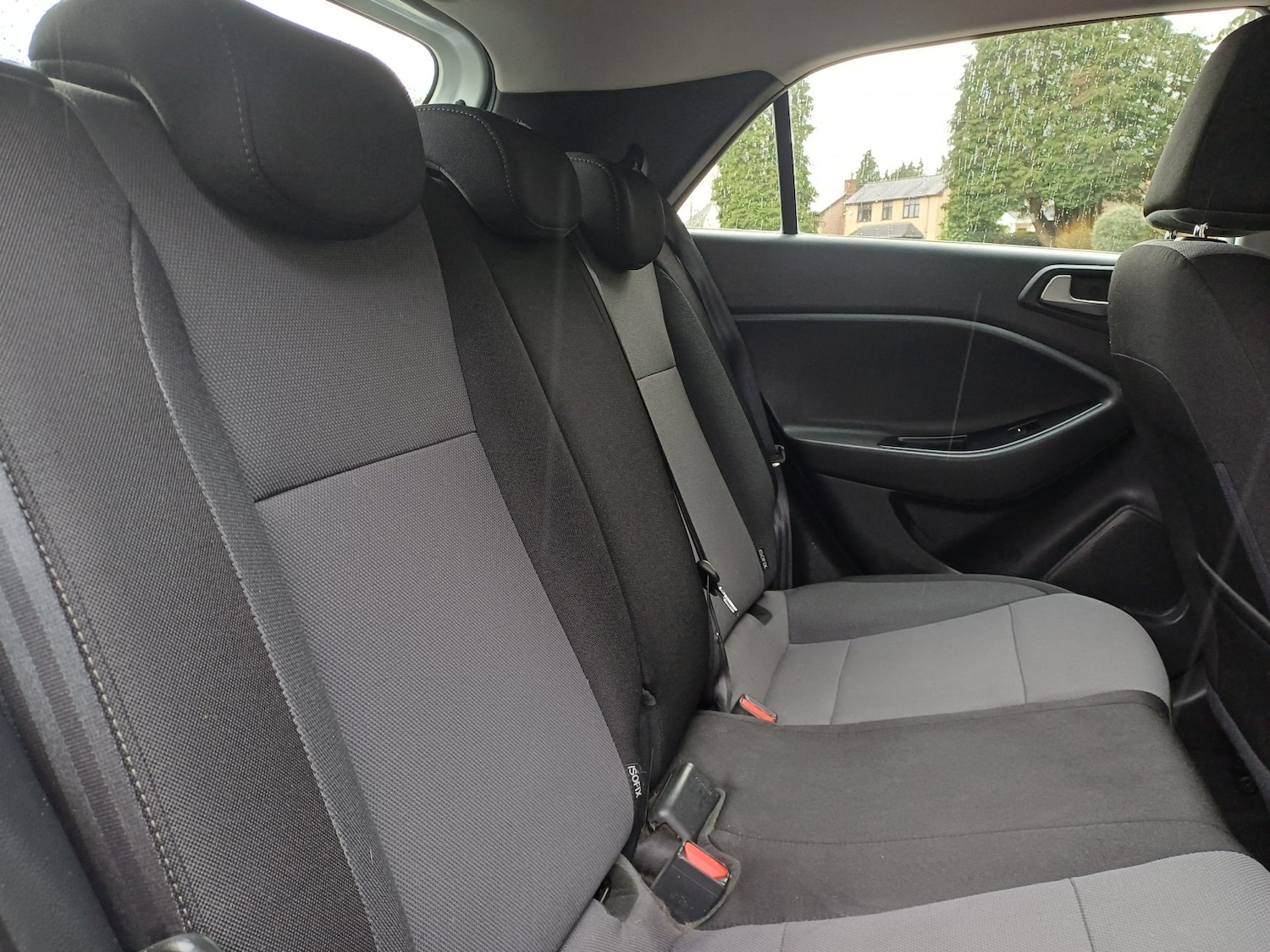 Used Hyundai i20 2018 for sale - 77694176: Photo 10