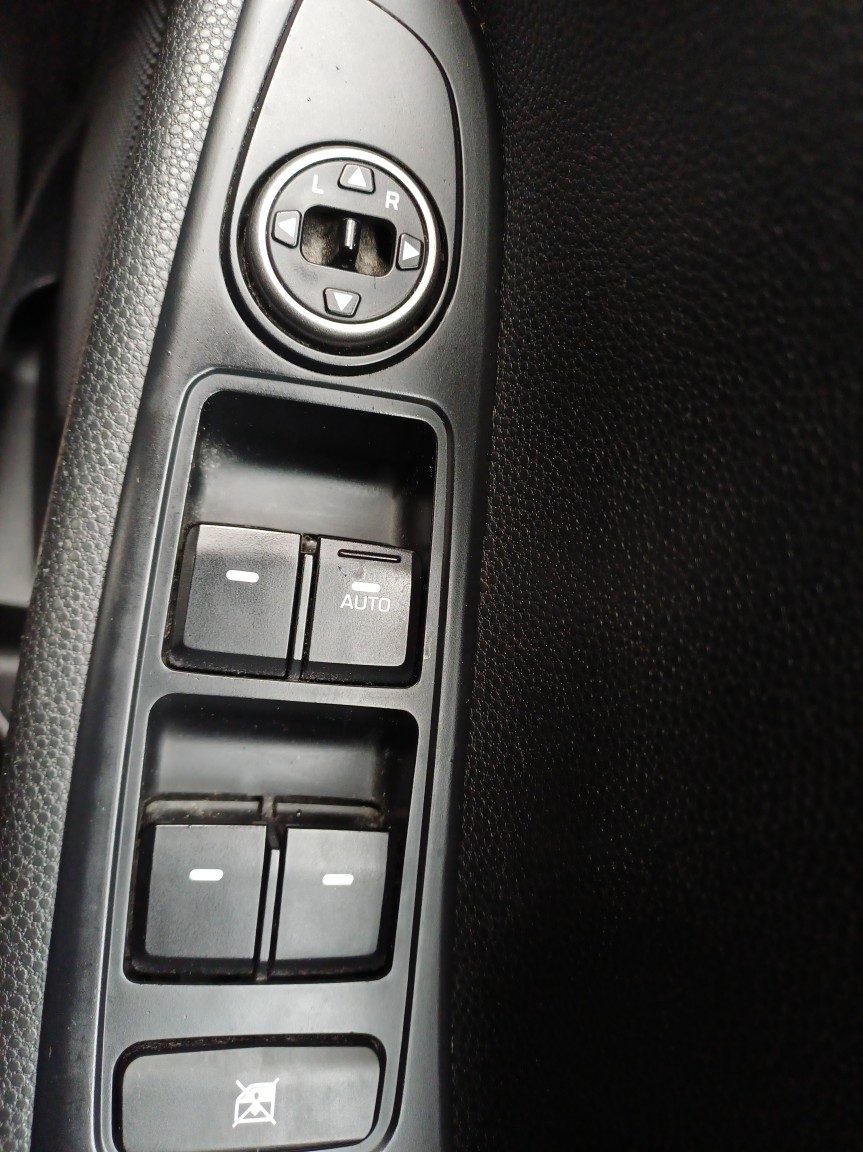 Used Hyundai i20 2018 for sale - 77694176: Photo 17