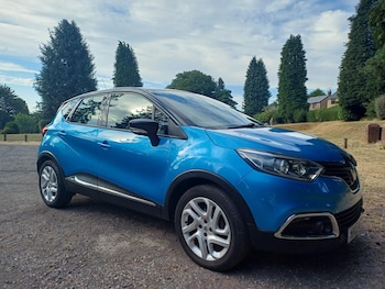 Used Renault Captur 2015 for sale - 79320406: Photo