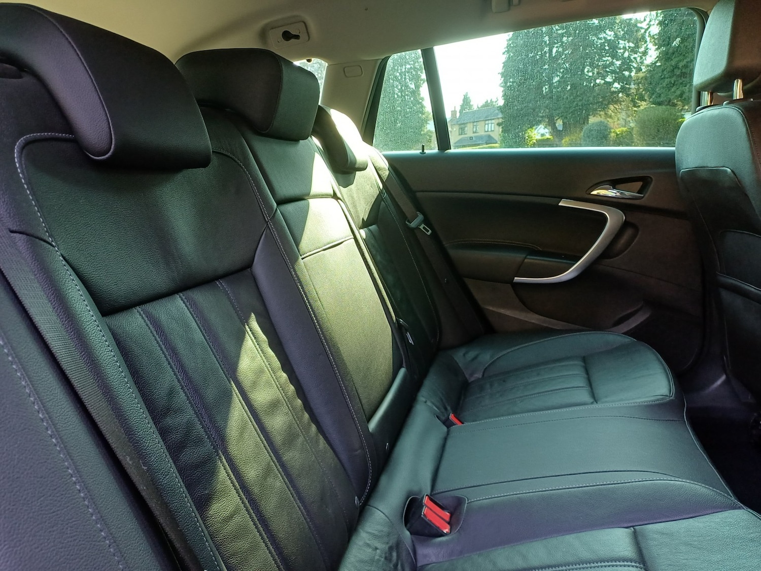 Used Vauxhall Insignia 2015 for sale - 77953901: Photo 12