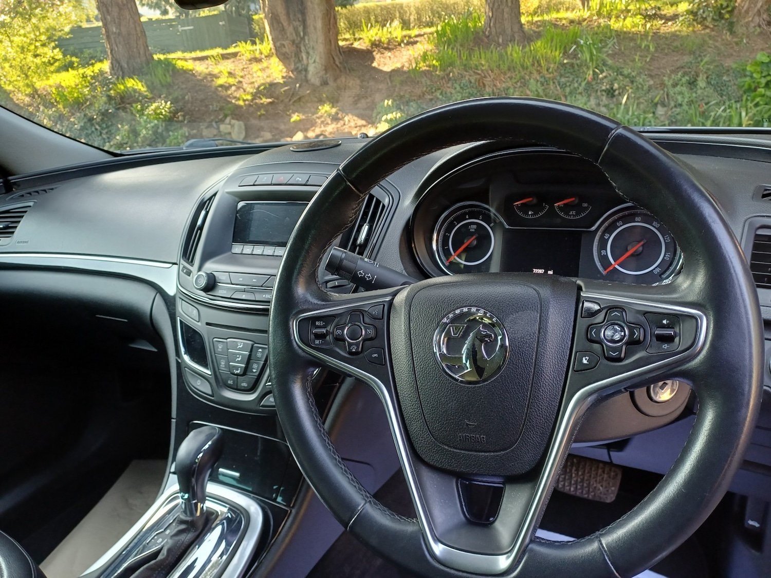 Used Vauxhall Insignia 2015 for sale - 77953901: Photo 14