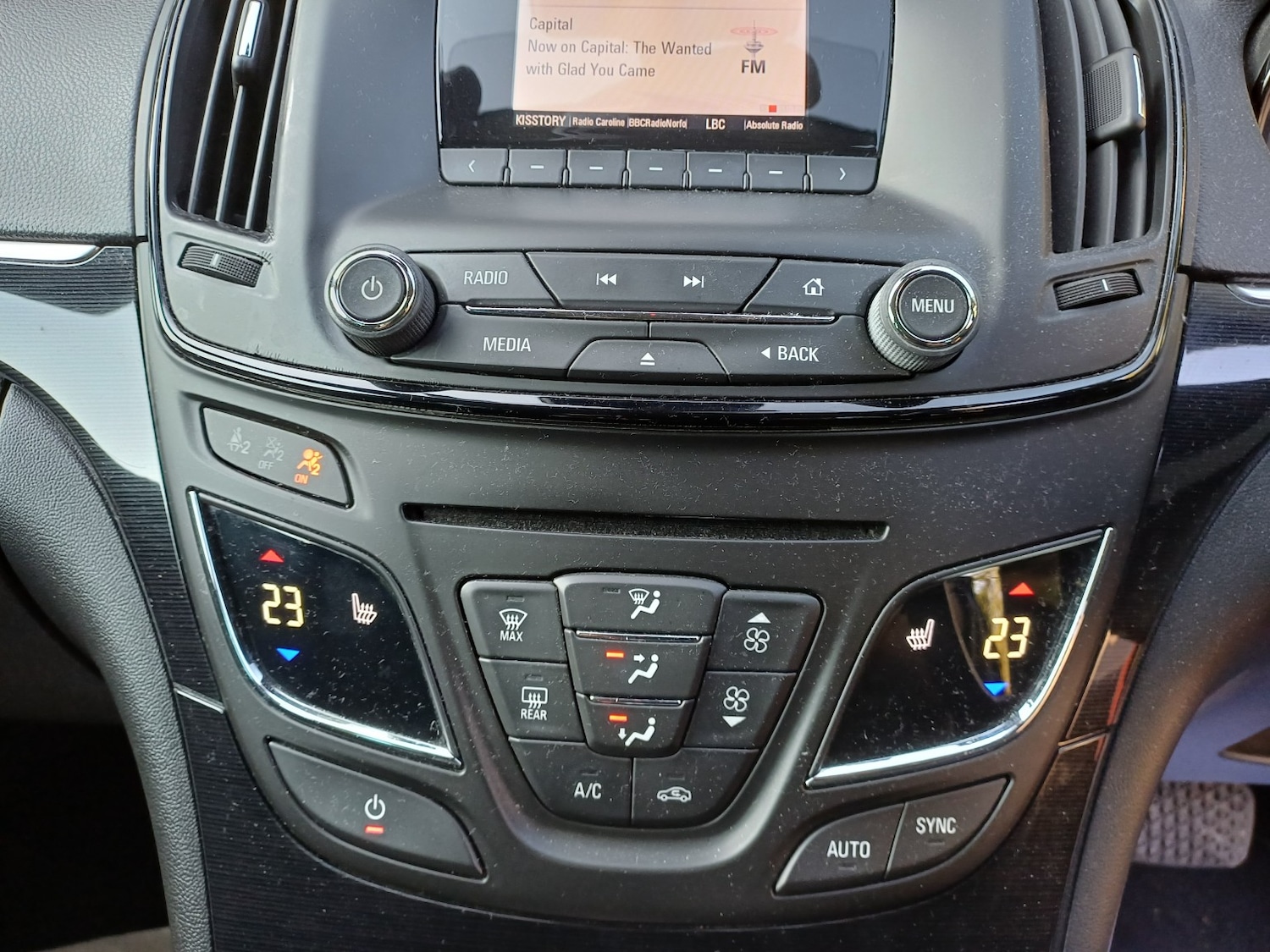 Used Vauxhall Insignia 2015 for sale - 77953901: Photo 15