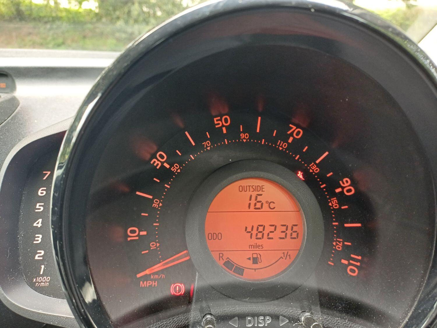 Used Toyota AYGO 2016 for sale - 76656269: Photo 14